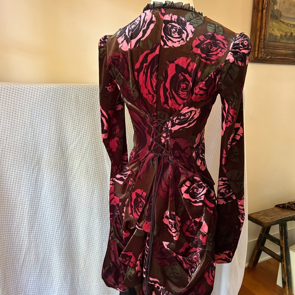 Vintage Y2K Betsey Johnson Velvet Floral Bustle Top - Picture 12 of 15